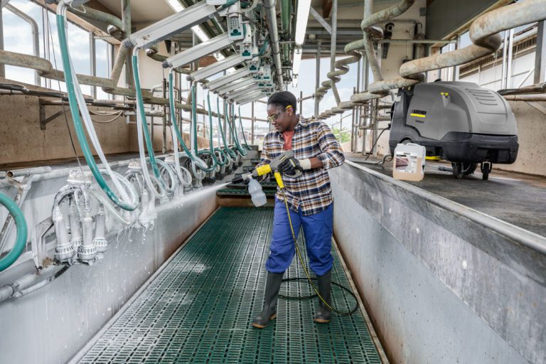 Pressure Washer PSI: Understanding the Importance of PSI for Effective Cleaning