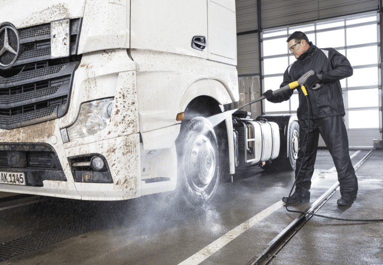 How to Use a Pressure Washer: A Complete Step-by-Step Guide for Beginners