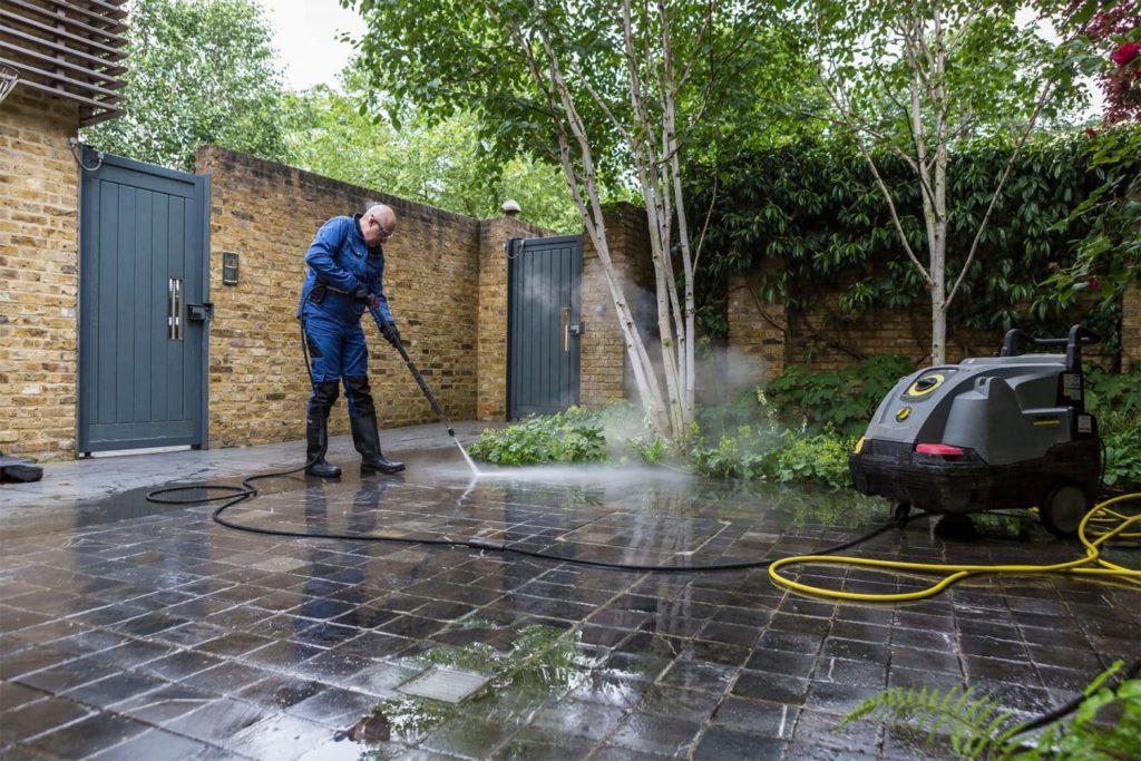 pressure washing driveways