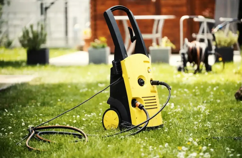 Troubleshooting low pressure in a pressure washer system