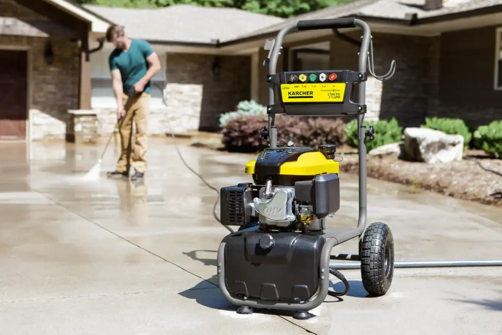 Heavy-duty belt drive pressure washer for industrial cleaning