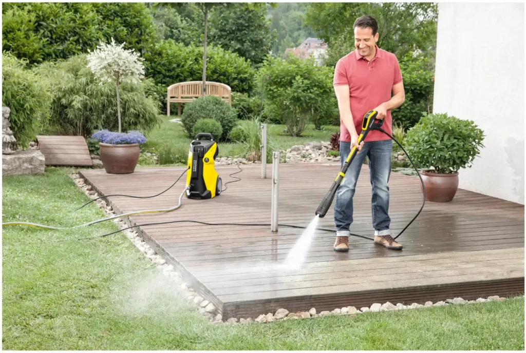 Direct drive pressure washer unit with powerful motor