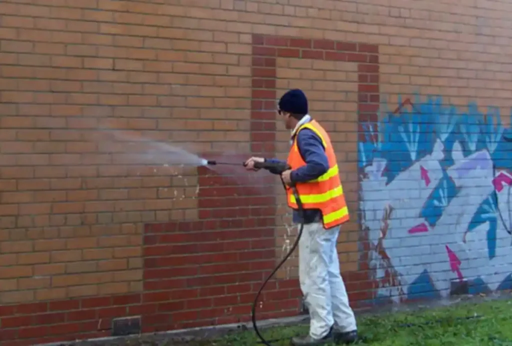 pressure washer for graffiti removal