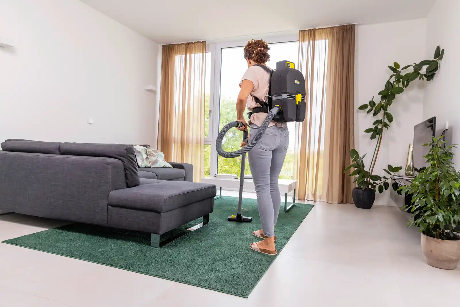 How Much Does a Backpack Vacuum Weigh